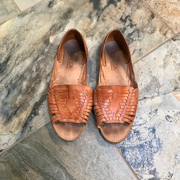 Sbicca Shoes - Sbicca — Jared Huarache Leather Sandal Tan / 8